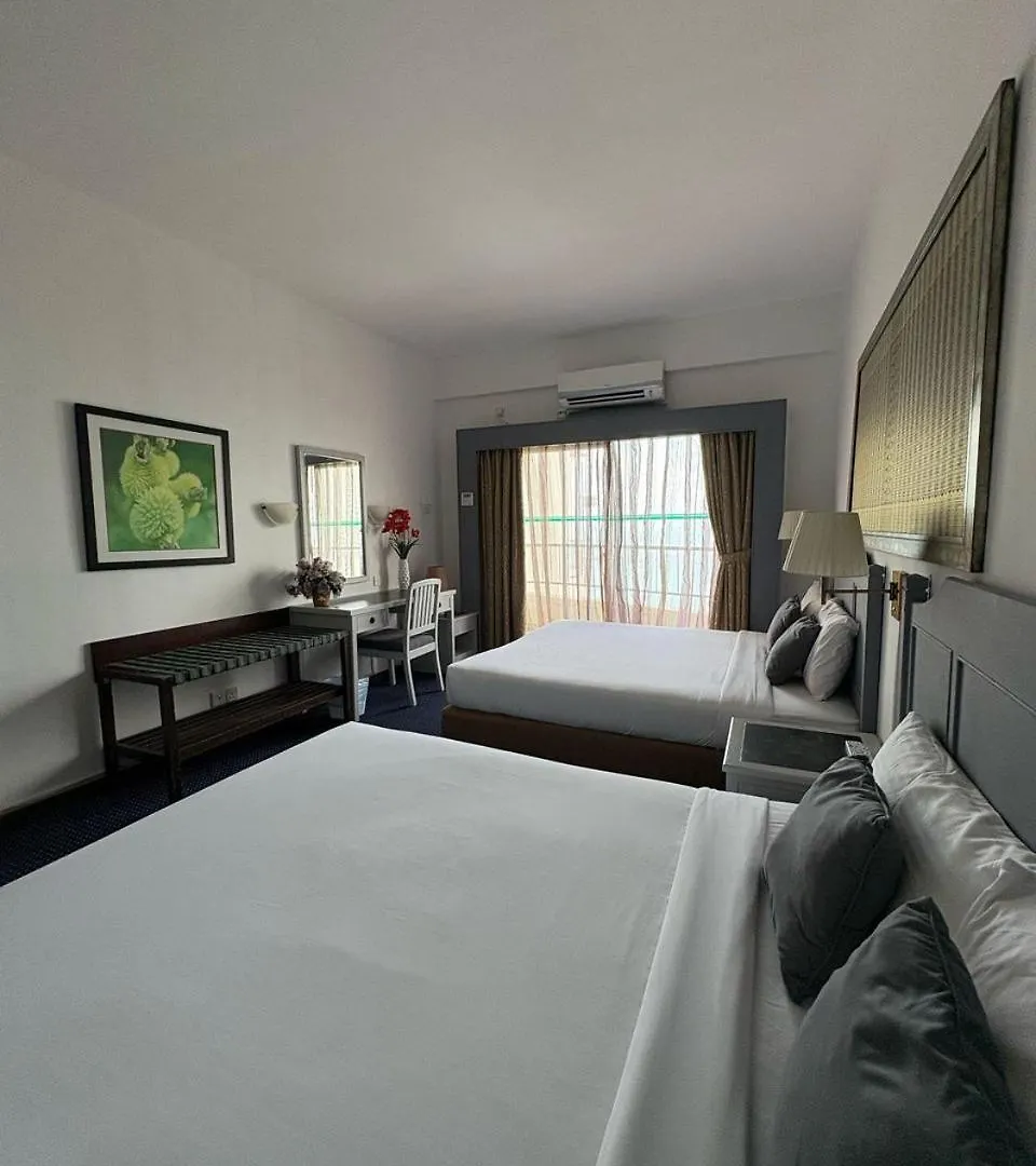 Seaview Deluxe Rainbow Paradise Tg Bungah 6Pax Tanjung Bungah  0*, Tanjung Bungah (Penang)